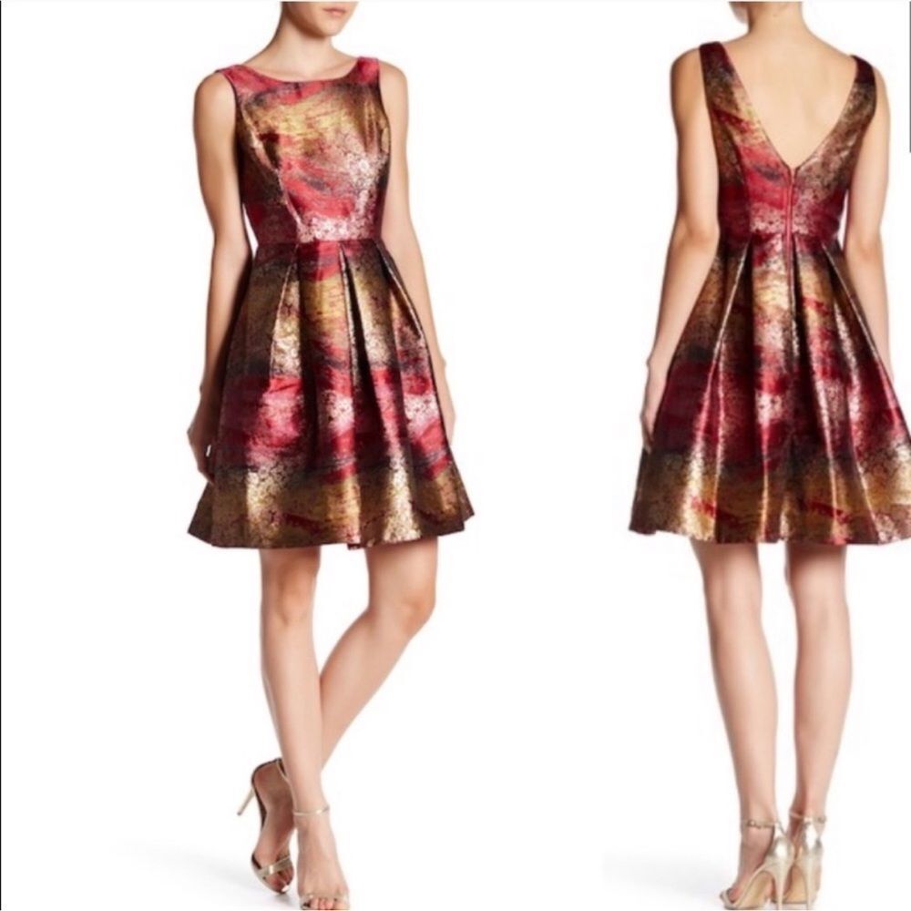 Nicole Miller Women's Red Gold Fit & Flare Party Dress Sz 4 New Holiday Metalic